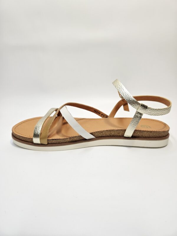 MUNOZ – Image 7