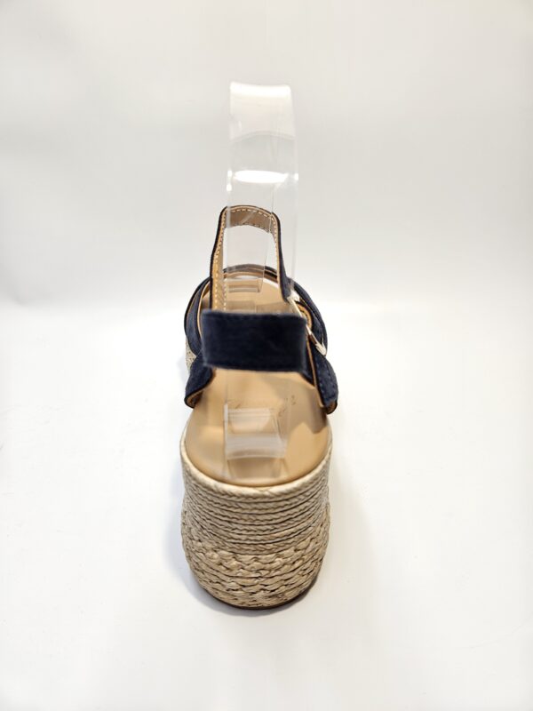 DANAEE25 – Image 4
